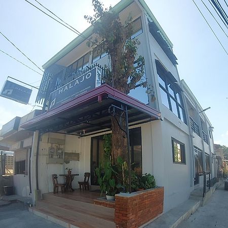Halajo Bnb Transient Laoag Exteriör bild